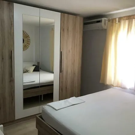 Ratko Apartment *